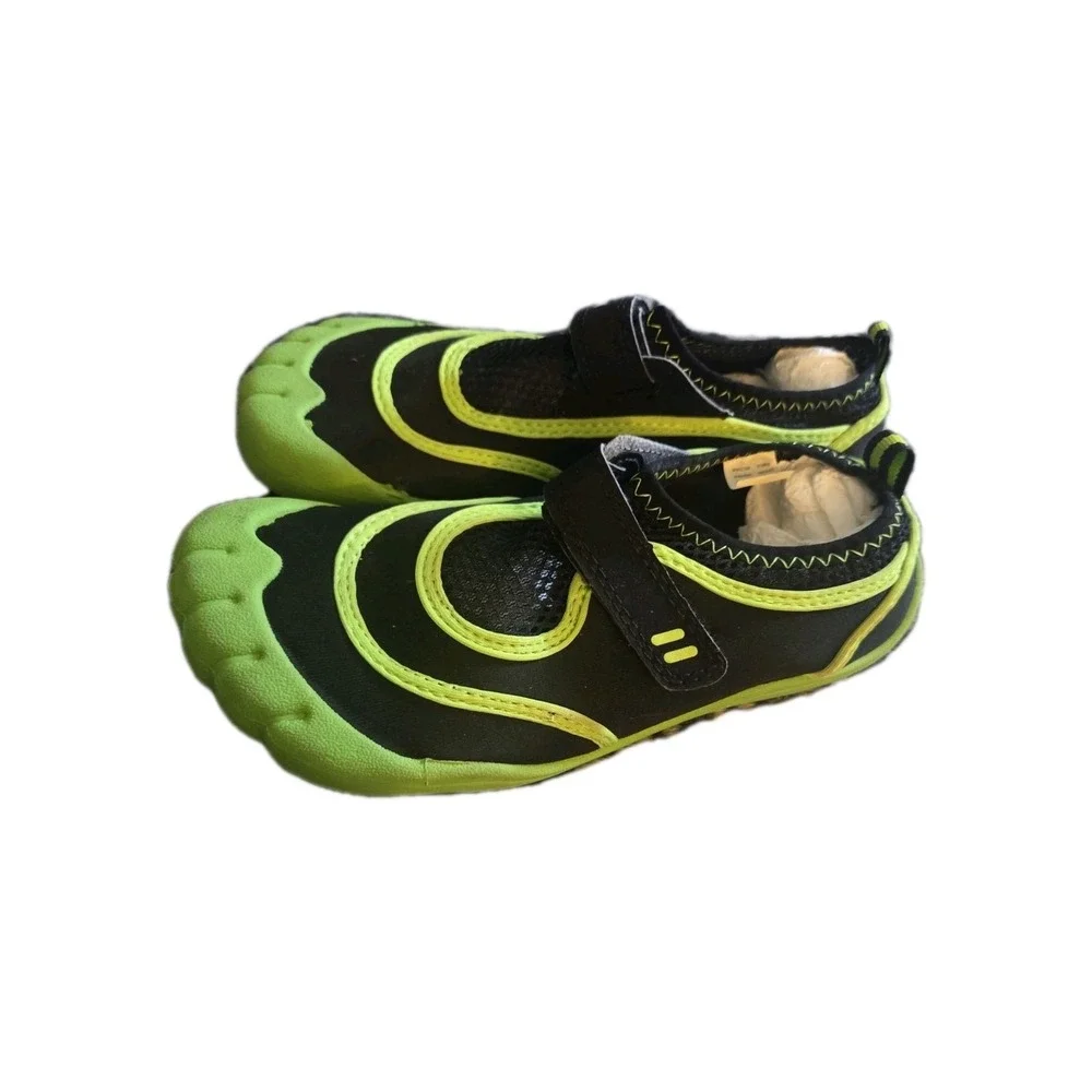 Kids Water Shoes Size XL 4–5 Black Neon Green Aqua Swim Shoes Toe Guard Snaphook